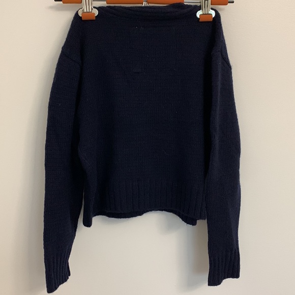 Abercrombie & Fitch Sweater - Picture 4 of 5